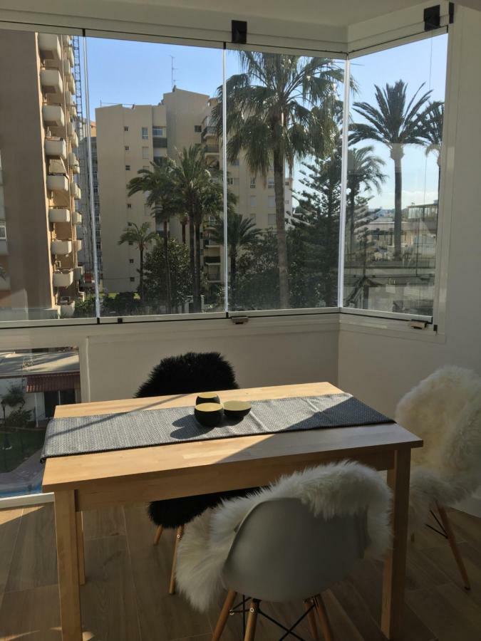 Holiday Studio By Meatina Torremolinos Exterior foto